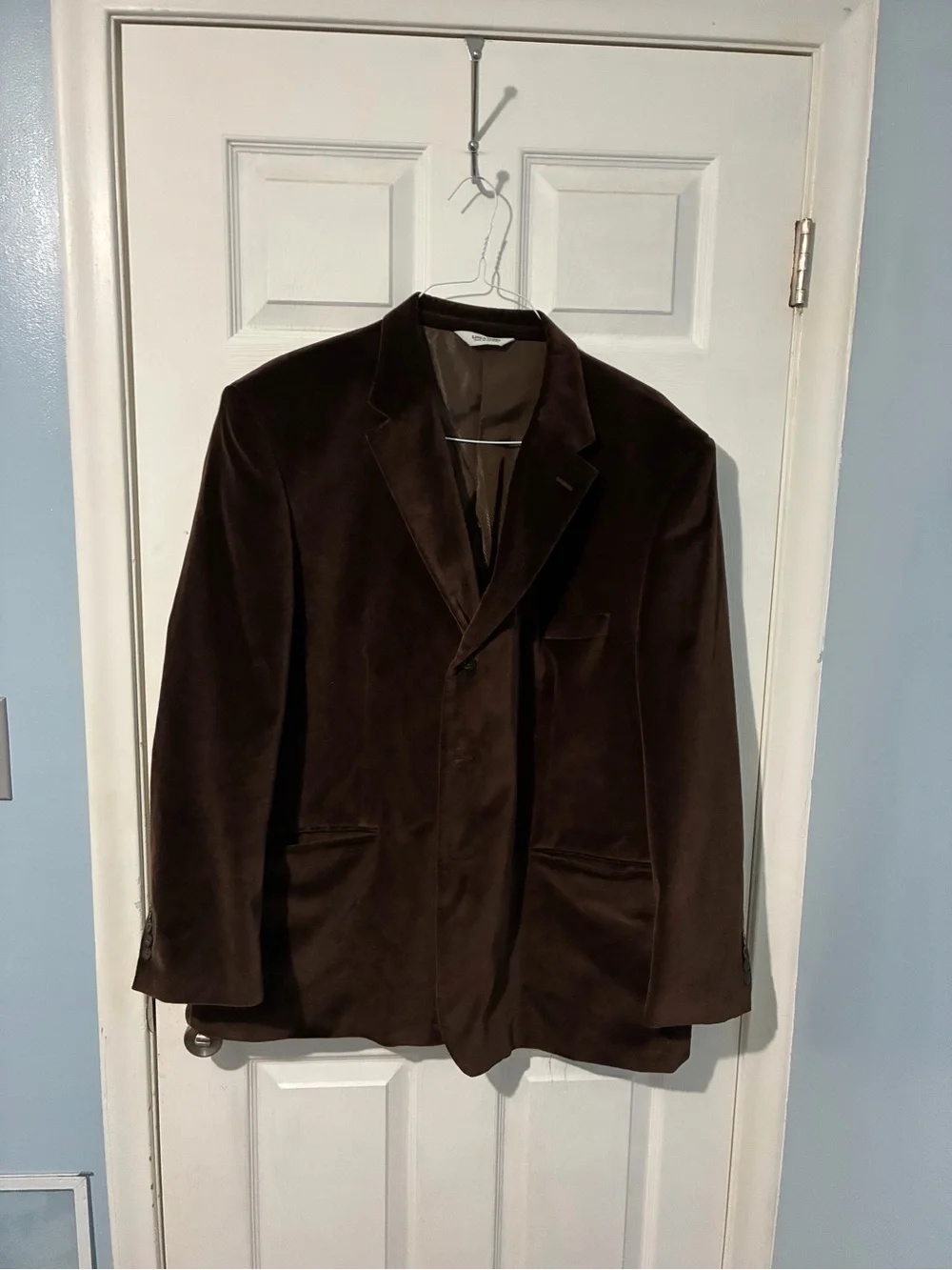 Men's Dark Brown Velvet Sport Coat - Single-Breasted Blazer